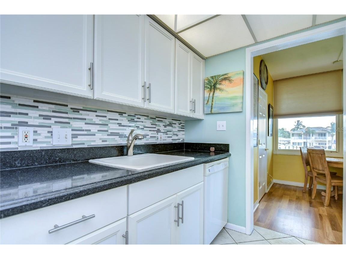 1893 Shore Drive S #206 South Pasadena FL 33707 - BOCA CIEGA U8255019 image13