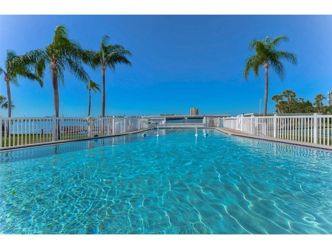 1893 Shore Drive S #206 South Pasadena FL 33707 - BOCA CIEGA U8255019 image29