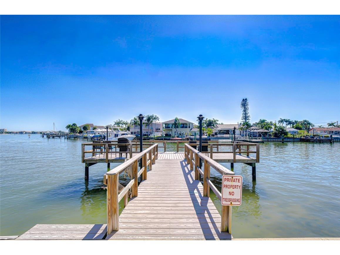 1893 Shore Drive S #206 South Pasadena FL 33707 - BOCA CIEGA U8255019 image35