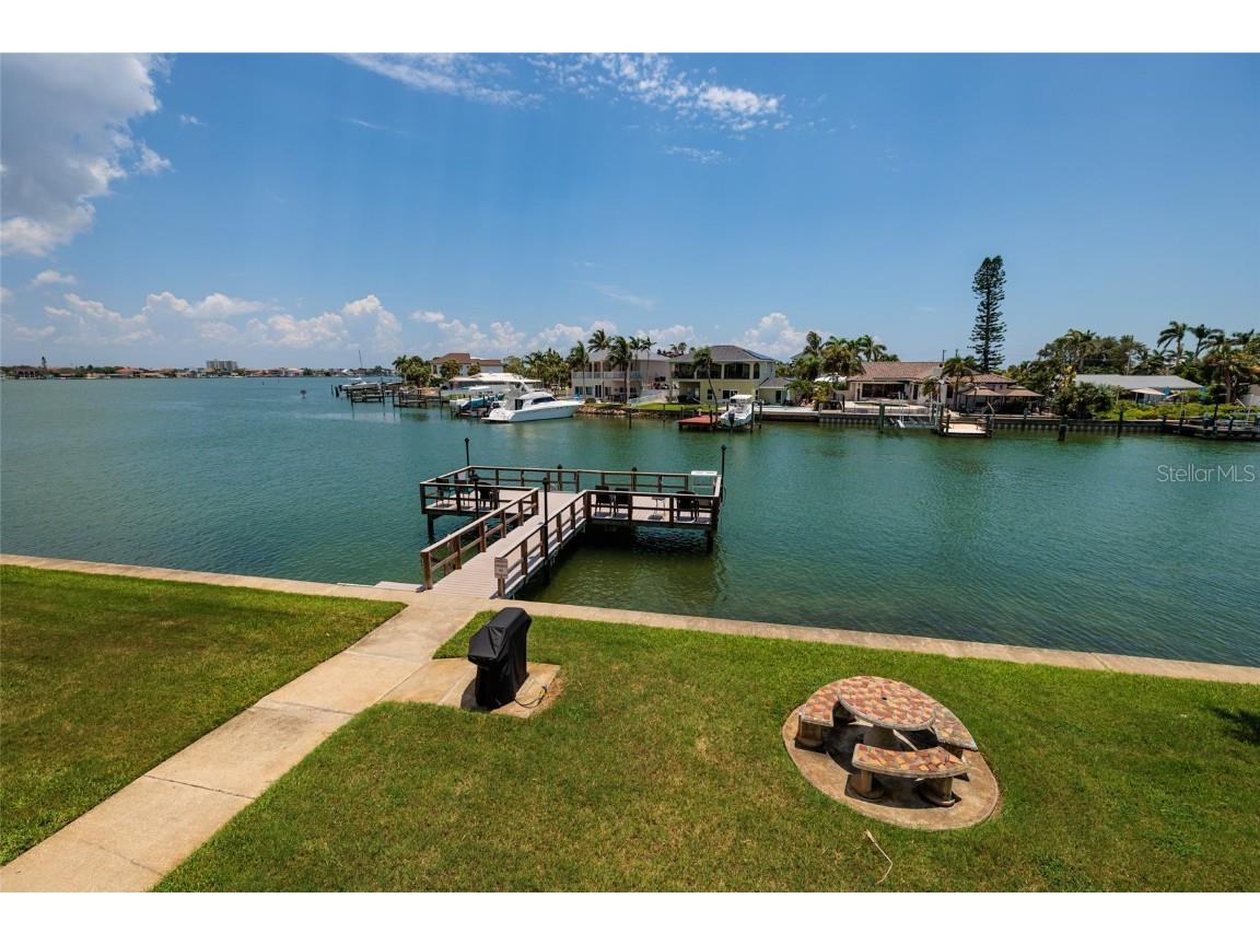 1893 Shore Drive S #209 South Pasadena FL 33707 - BOCA CIEGA BAY TB8410010 image16