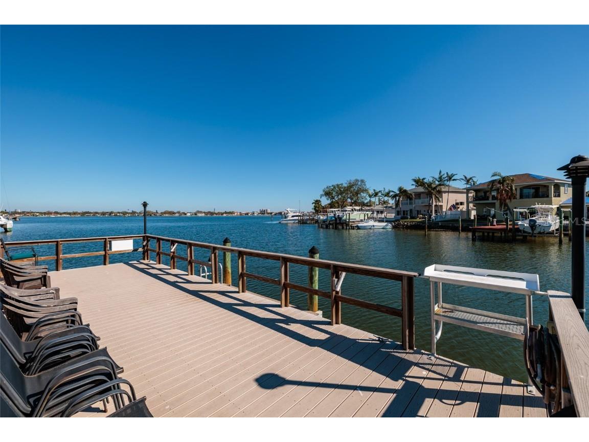 1893 Shore Drive S #209 South Pasadena FL 33707 - BOCA CIEGA BAY TB8410010 image41