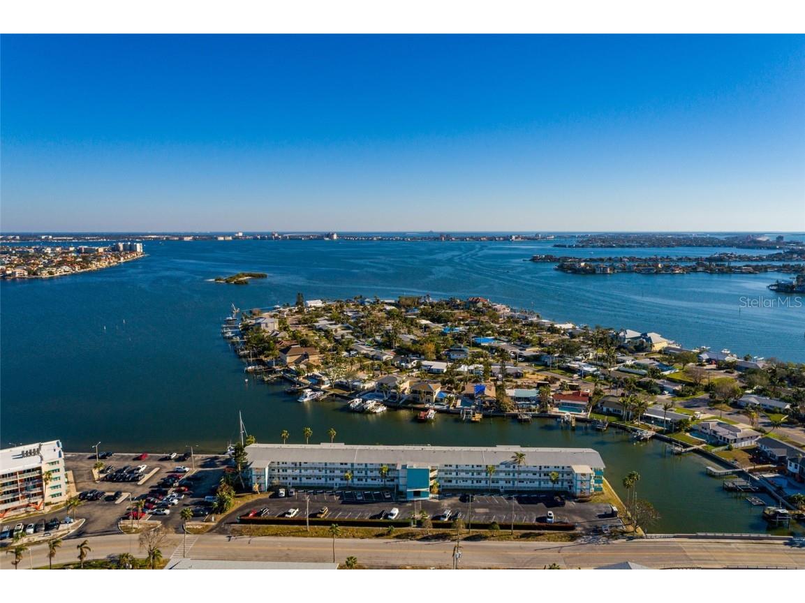 1893 Shore Drive S #209 South Pasadena FL 33707 - BOCA CIEGA BAY TB8410010 image6