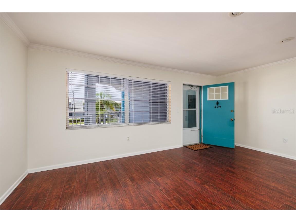 1893 Shore Drive S #209 South Pasadena FL 33707 - BOCA CIEGA BAY TB8410010 image9