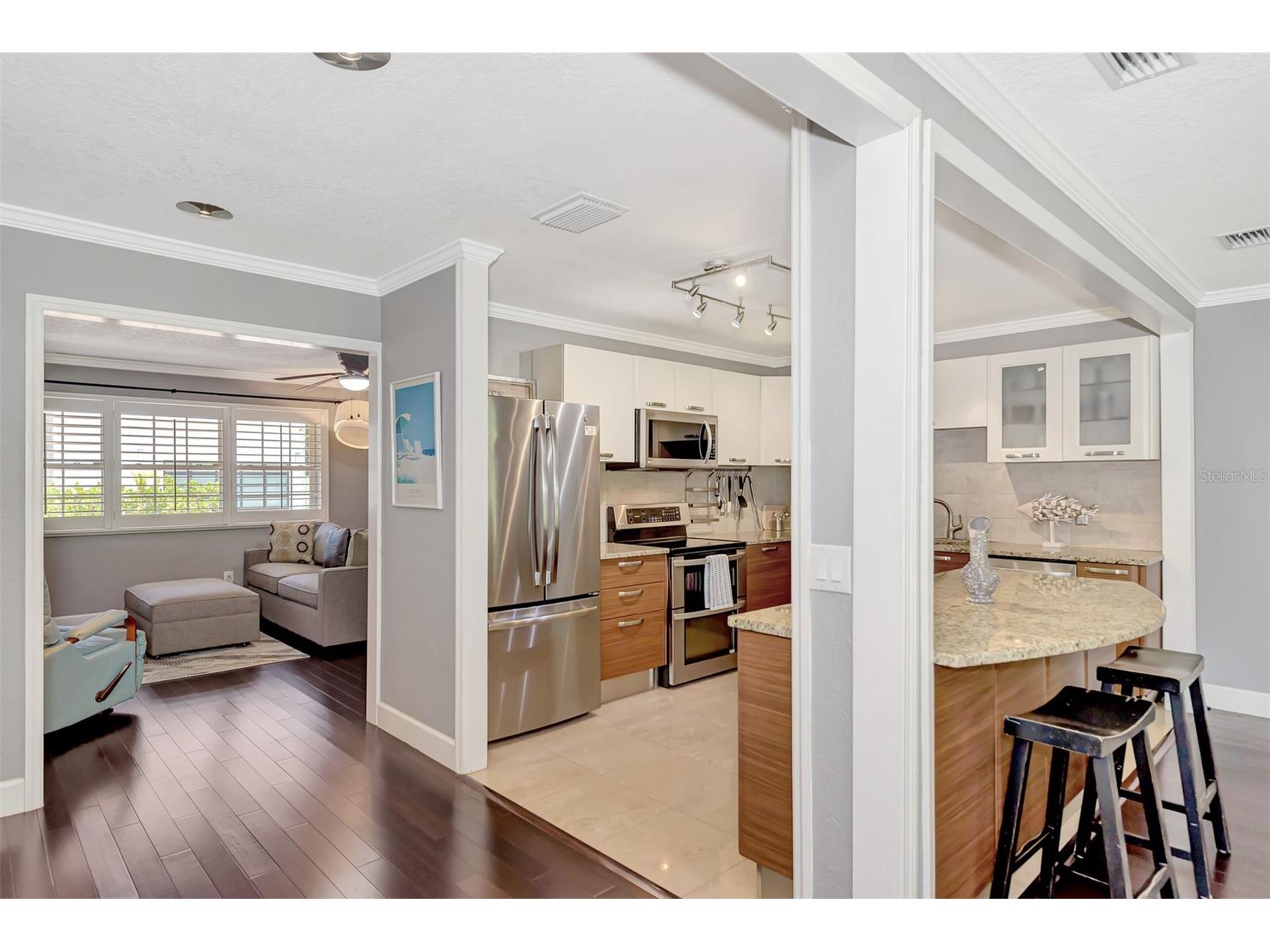 1894 Loma Linda Street Sarasota FL 34239 A4690884 image15