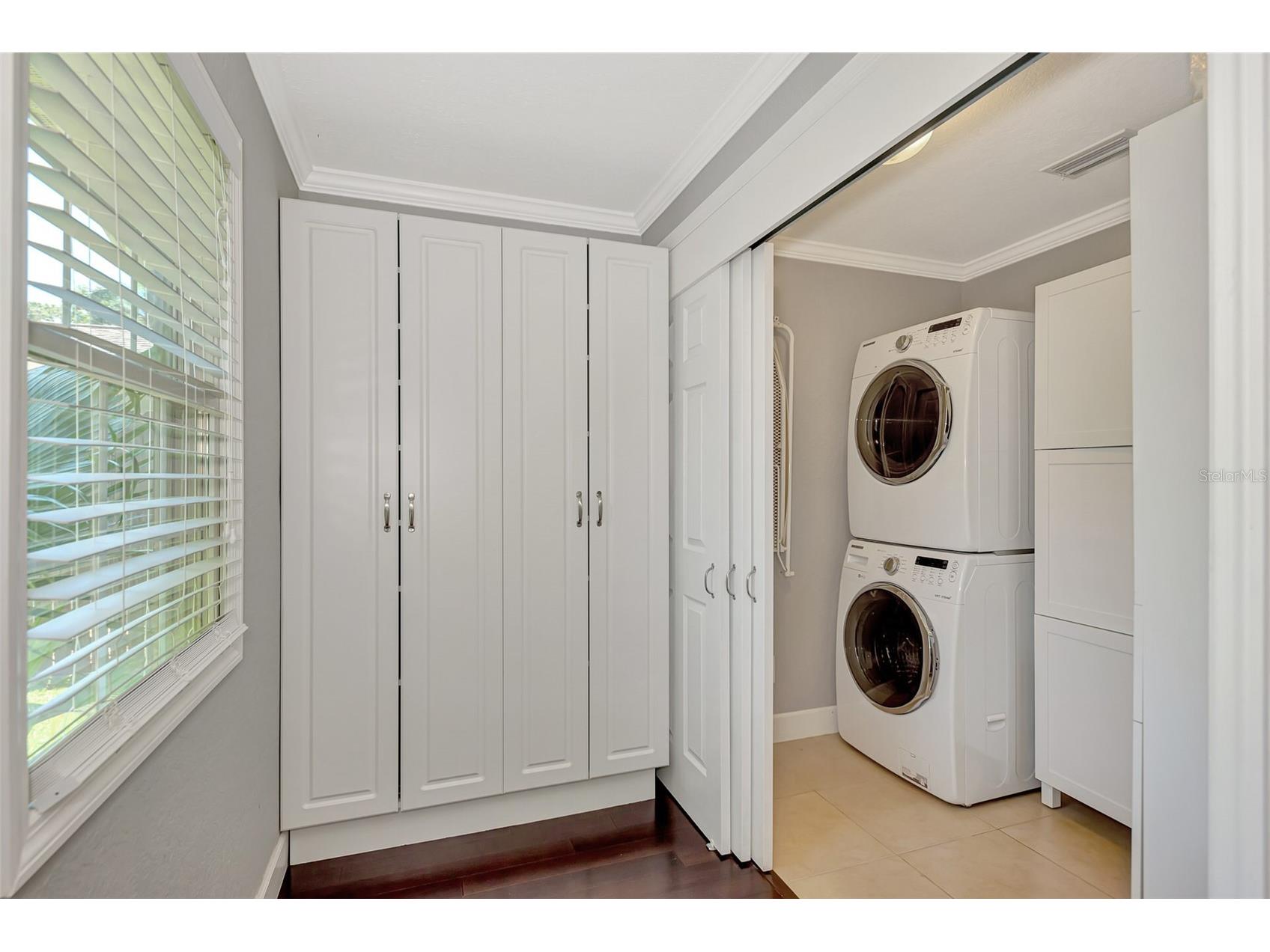 1894 Loma Linda Street Sarasota FL 34239 A4690884 image30