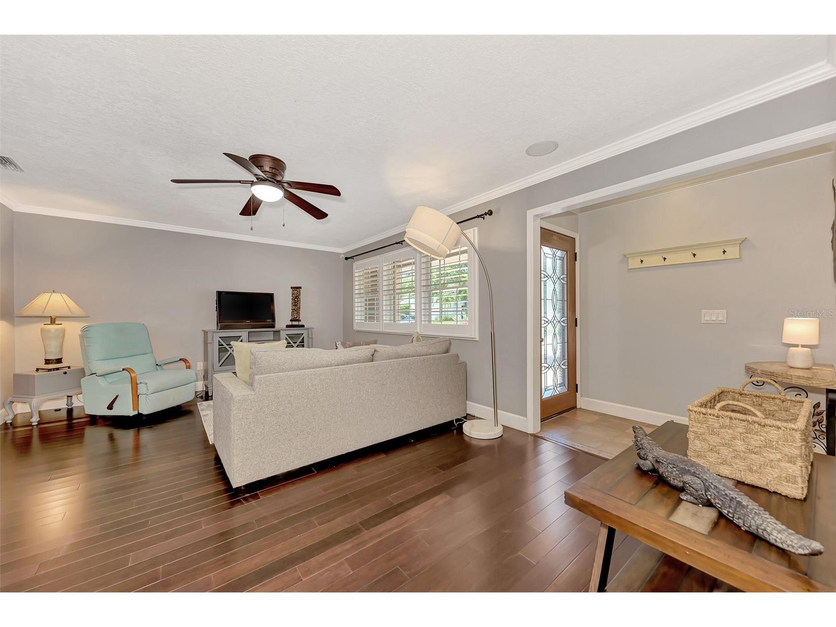 1894 Loma Linda Street Sarasota FL 34239 A4690884 image5