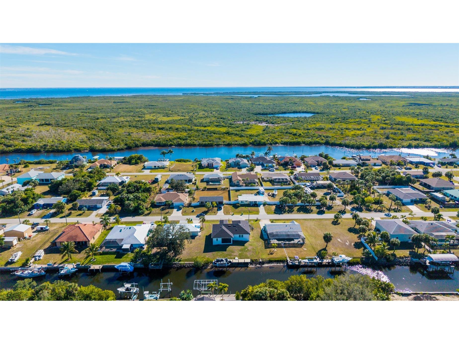 18946 Ayrshire Circle Port Charlotte FL 33948 - MANCHESTER WATERWAY A4678804 image6