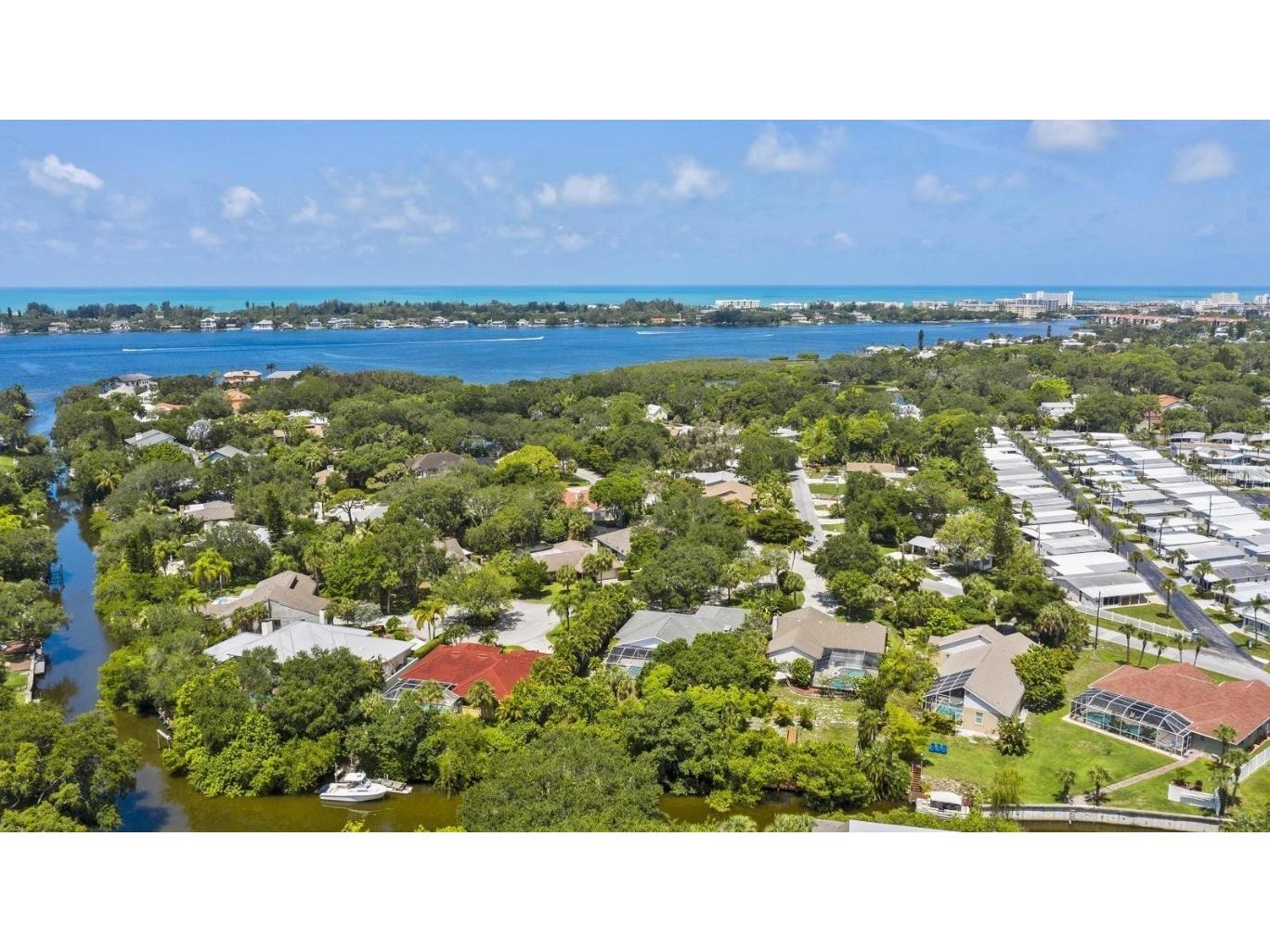 1895 Buccaneer Circle Sarasota FL 34231 A4670129 image30