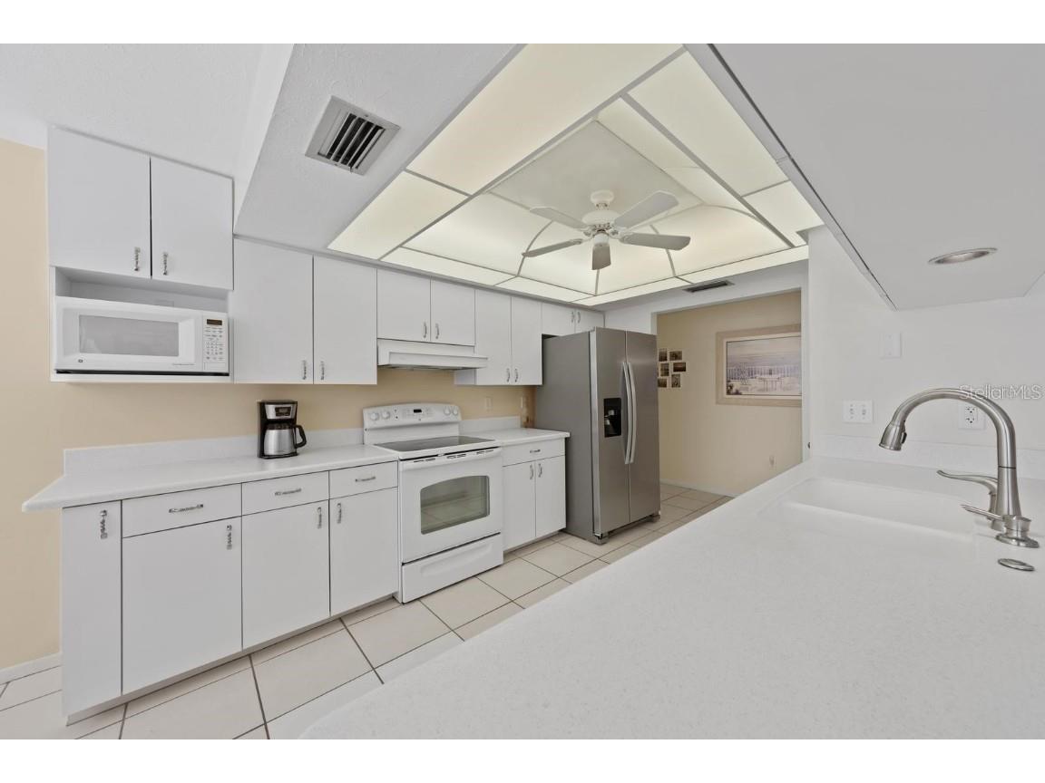 1895 Buccaneer Circle Sarasota FL 34231 A4670129 image7