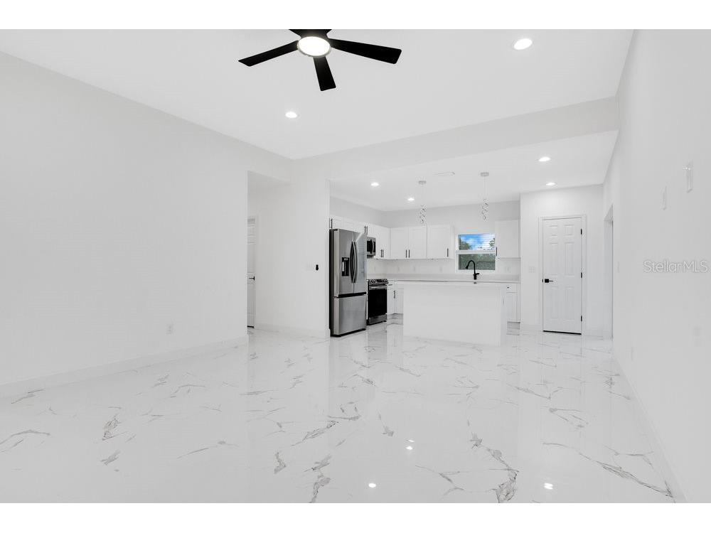 1896 12th Street Orange City FL 32763 L4947453 image6