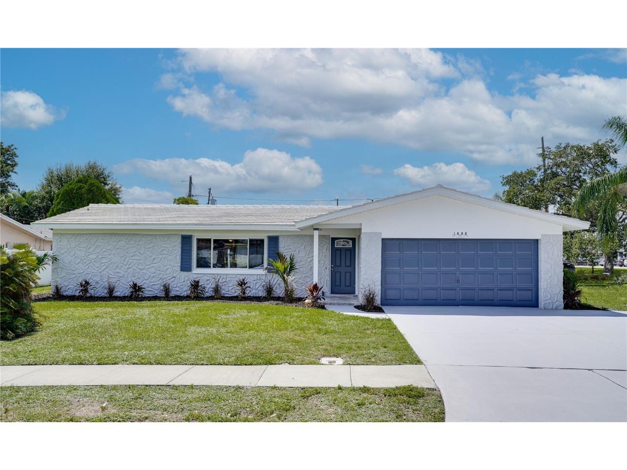 1896 Princeton Drive Clearwater FL 33765 T3440476 image1