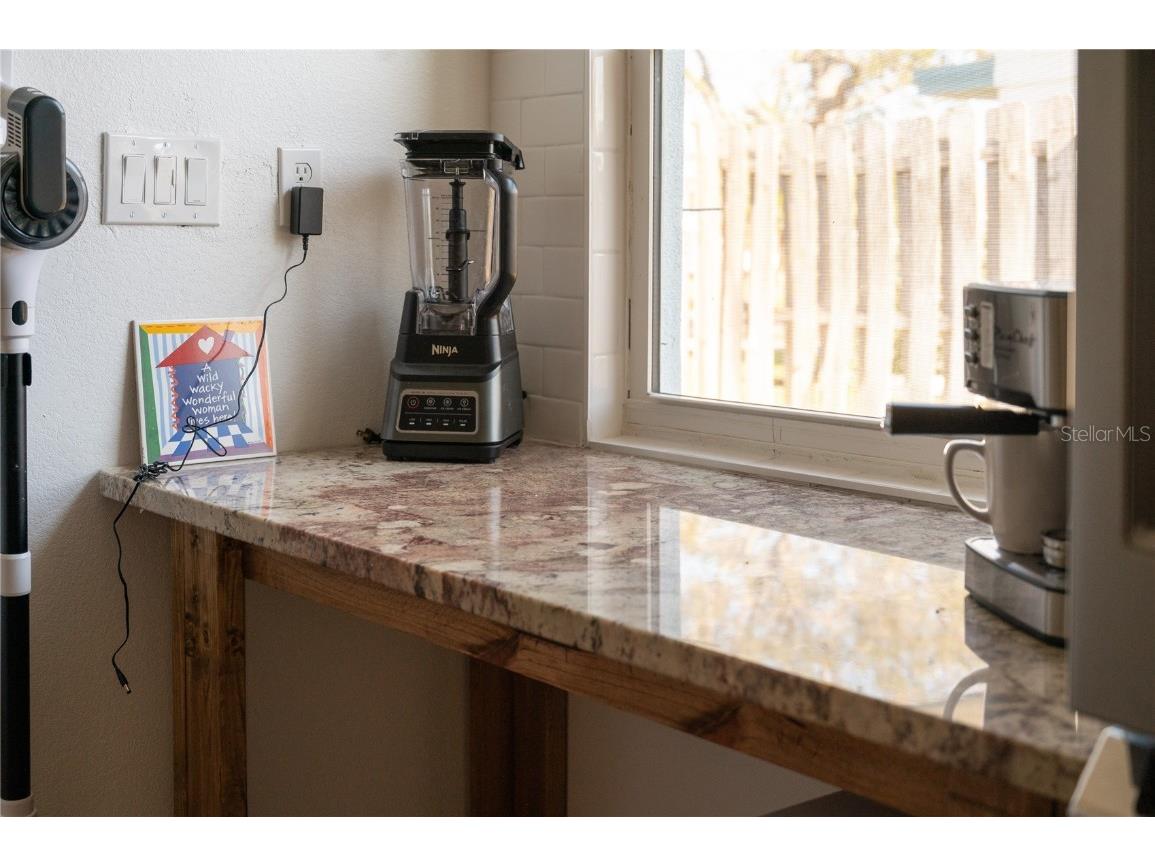 1897 Dolphin Boulevard S Saint Petersburg FL 33707 TB8454515 image12