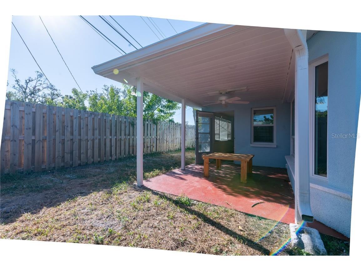 1897 Dolphin Boulevard S Saint Petersburg FL 33707 TB8454515 image30