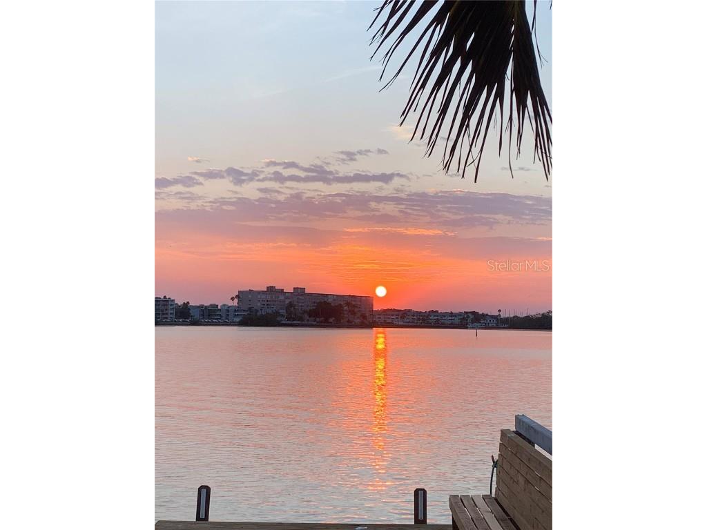 1898 Dolphin Boulevard S Saint Petersburg FL 33707 - BOCA CIEGA BAY TB8449311 image14