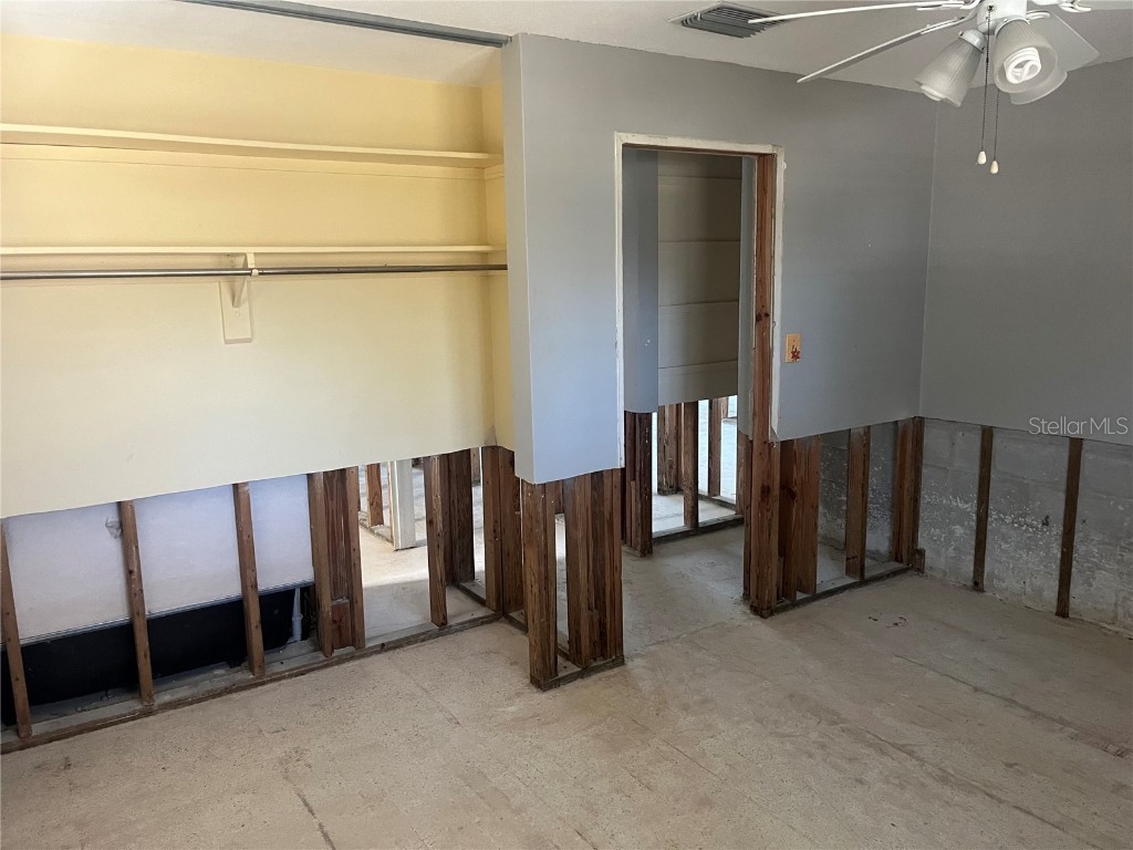 1898 Dolphin Boulevard S Saint Petersburg FL 33707 - BOCA CIEGA BAY TB8449311 image3