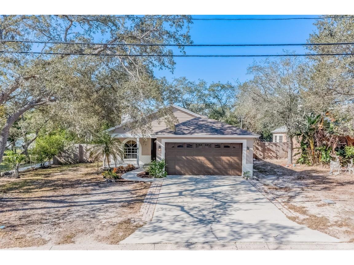 1898 Lillian Avenue Tarpon Springs FL 34689 U8224785 image1