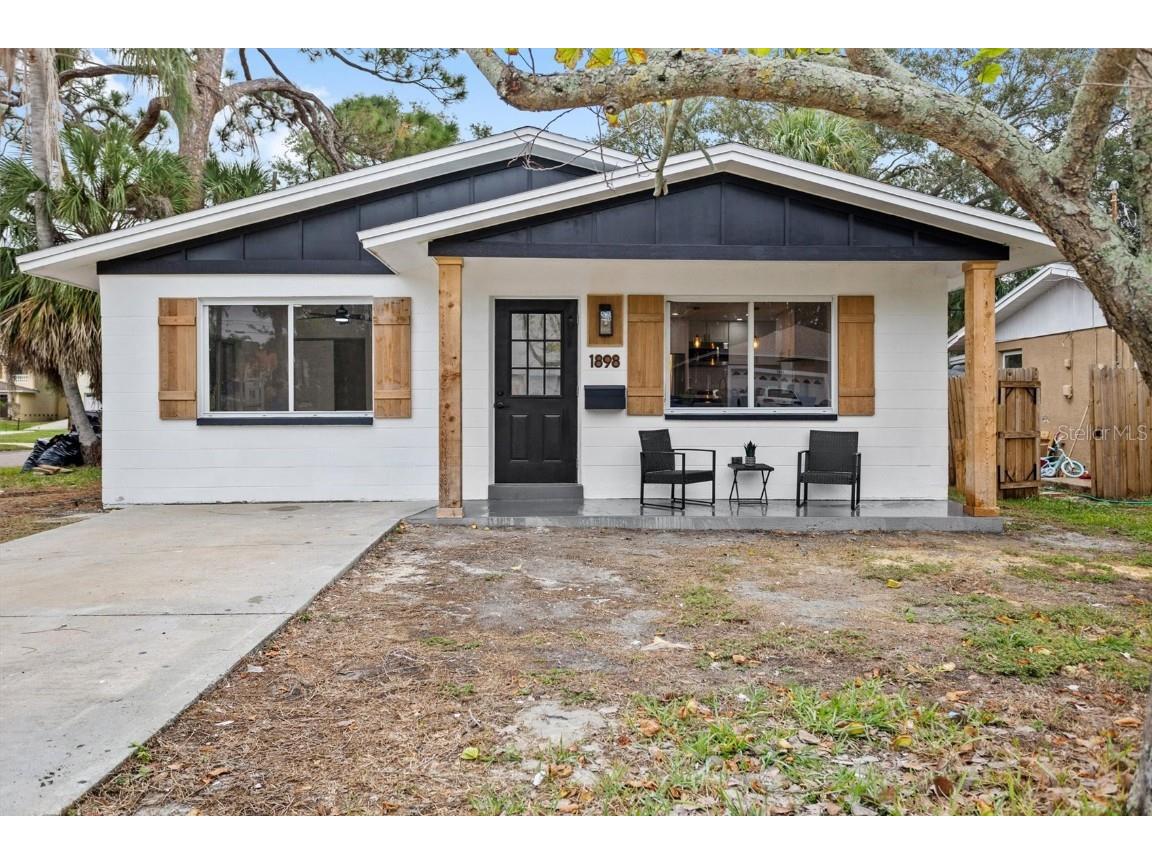 1898 New Hampshire Ave Ne Saint Petersburg FL 33703 U8221333 image1