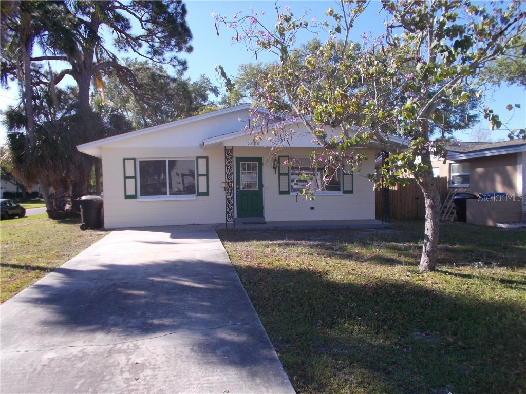 1898 New Hampshire Avenue NE Saint Petersburg FL 33703 U8196598 image1