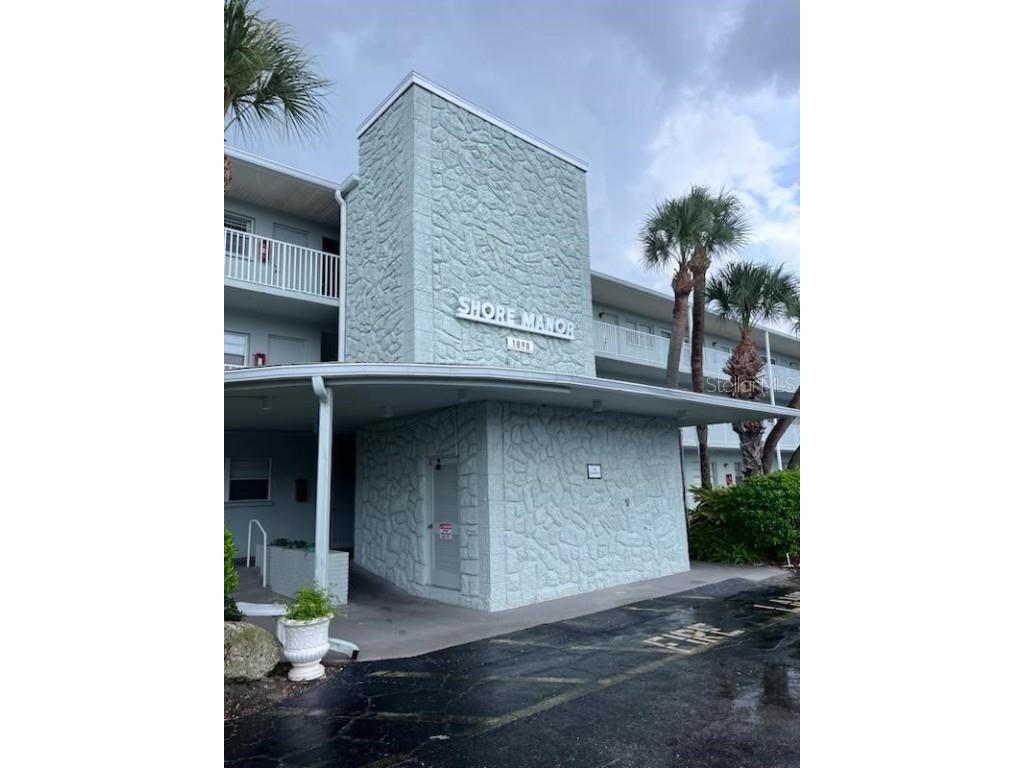 1898 Shore Drive S #306 South Pasadena FL 33707 L4936892 image1