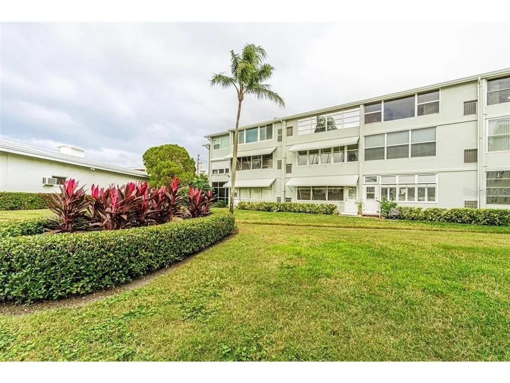 1898 Shore Drive S #318 South Pasadena FL 33707 A4697186 image11
