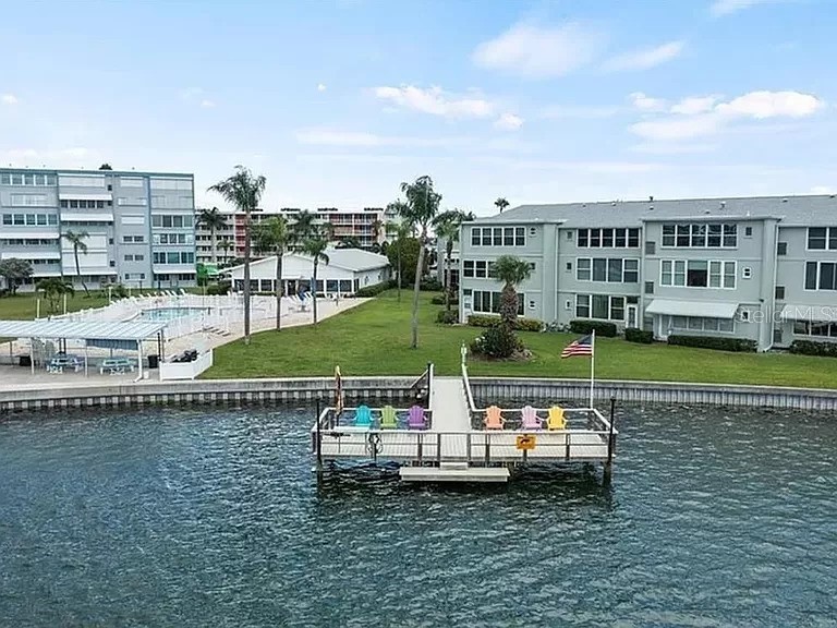 1898 Shore Drive S #319 South Pasadena FL 33707 W7859250 image1