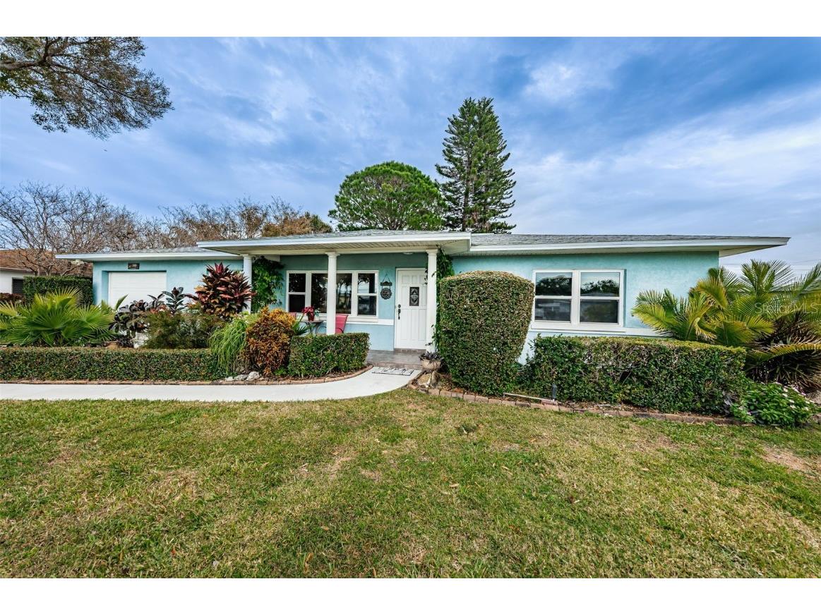 1899 41st Street N Saint Petersburg FL 33713 U8226954 image1