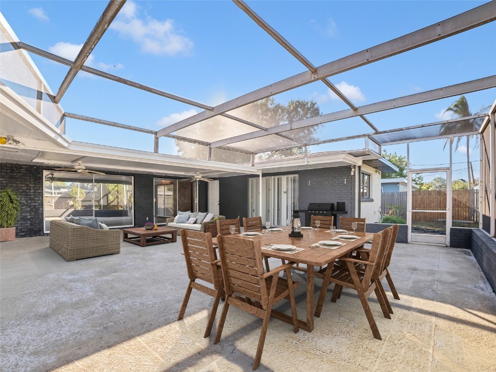 1899 66th Avenue N Saint Petersburg FL 33702 TB8452472 image22