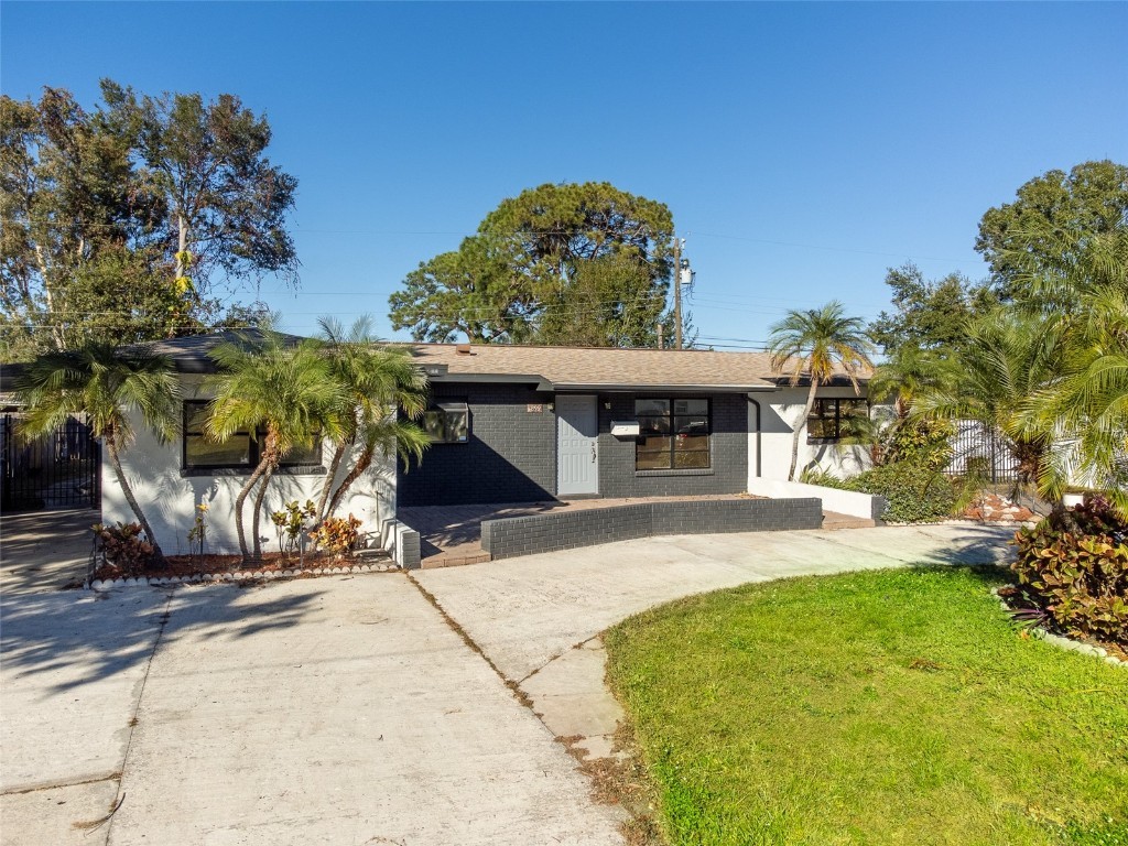 1899 66th Avenue N Saint Petersburg FL 33702 TB8452472 image3