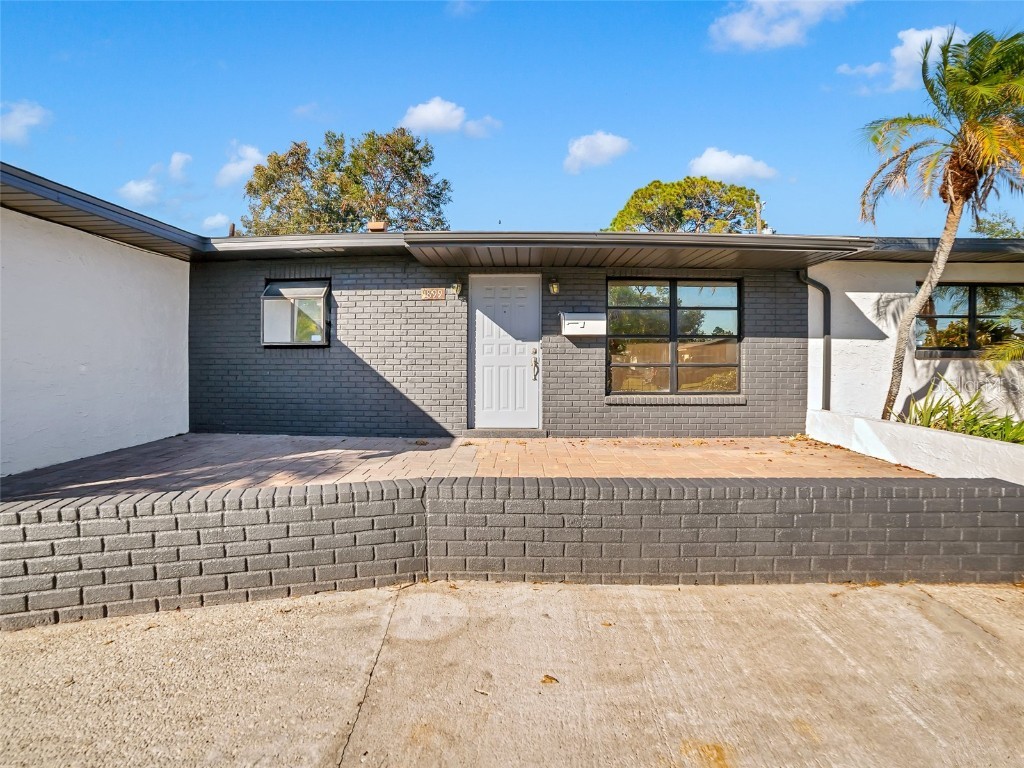 1899 66th Avenue N Saint Petersburg FL 33702 TB8452472 image8