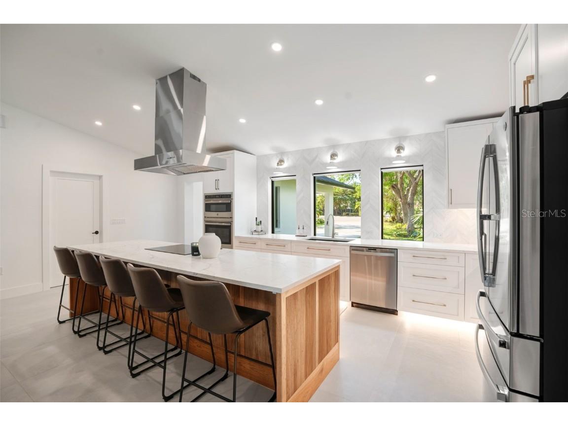 1899 Buccaneer Circle Sarasota FL 34231 A4629706 image13