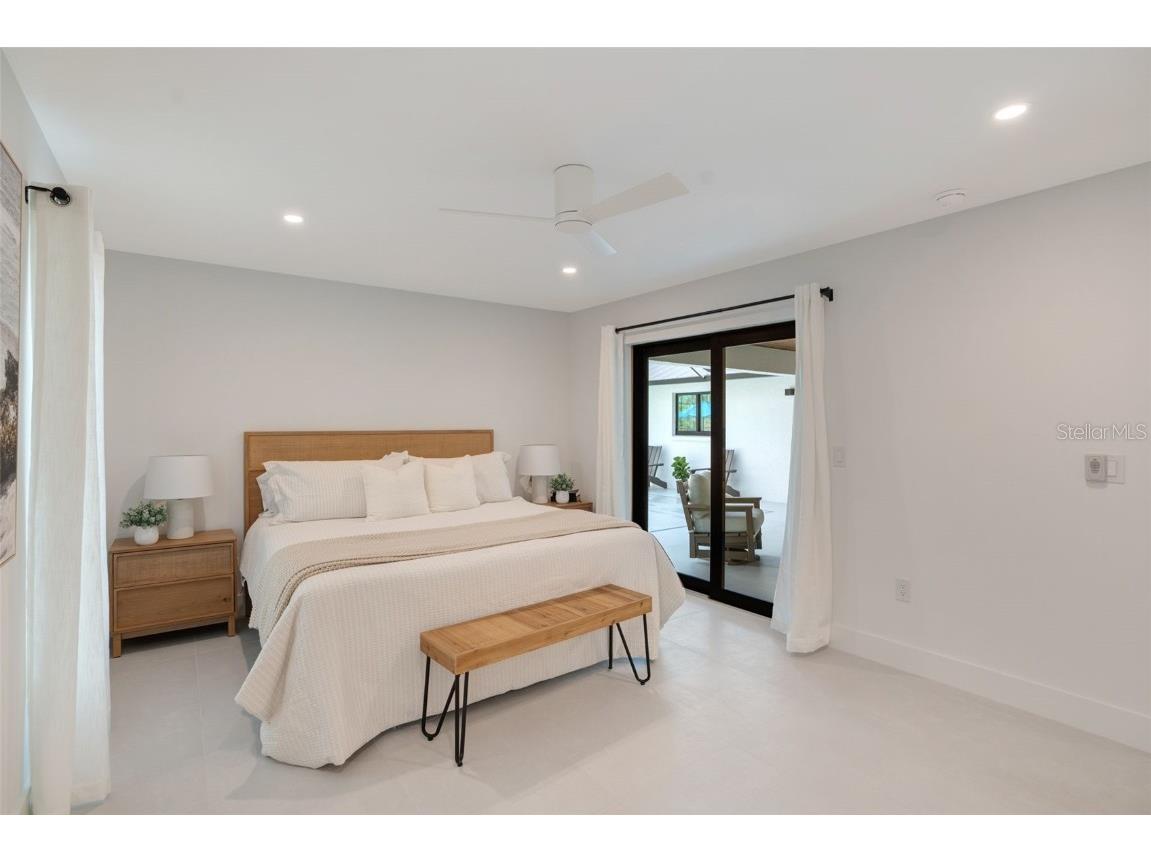 1899 Buccaneer Circle Sarasota FL 34231 A4629706 image27