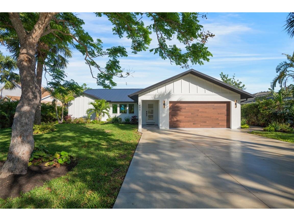 1899 Buccaneer Circle Sarasota FL 34231 A4629706 image3