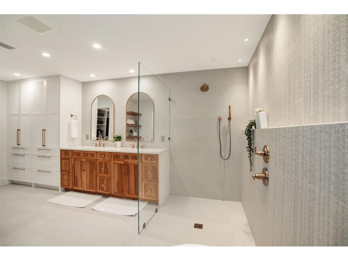 1899 Buccaneer Circle Sarasota FL 34231 A4629706 image34