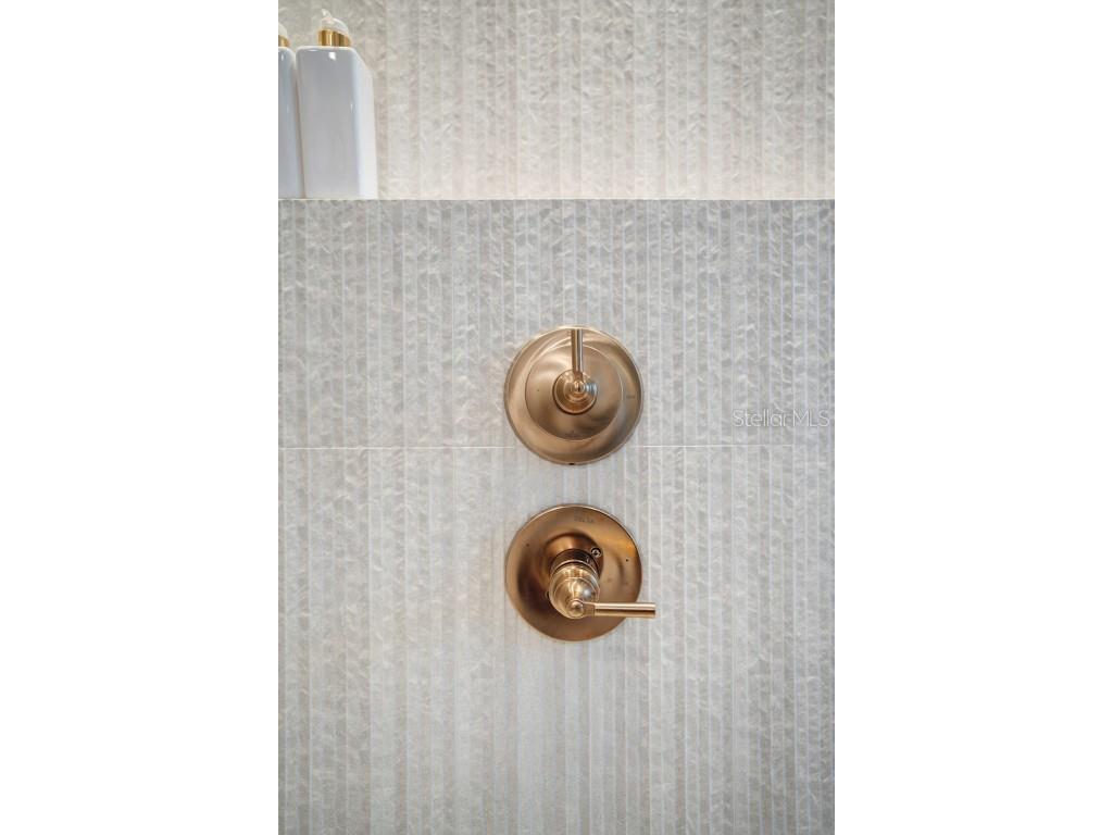 1899 Buccaneer Circle Sarasota FL 34231 A4629706 image37