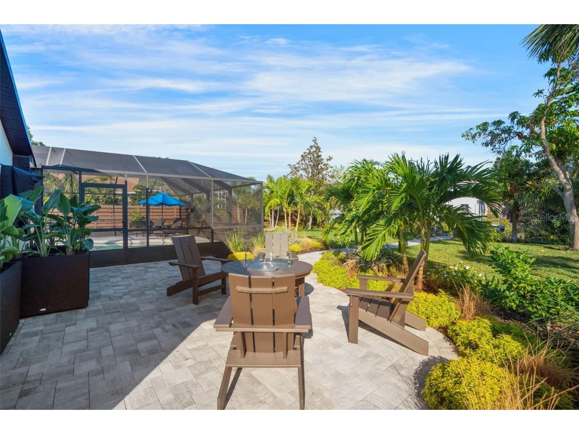 1899 Buccaneer Circle Sarasota FL 34231 A4629706 image46