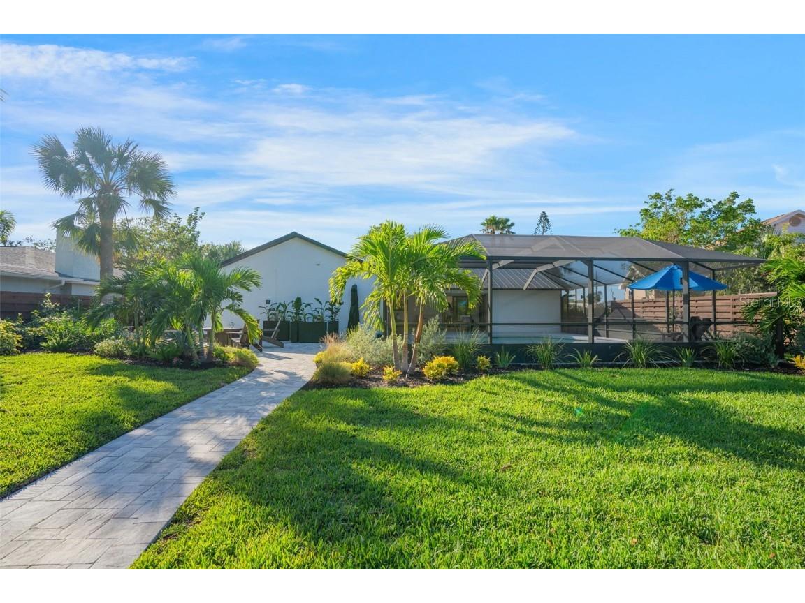 1899 Buccaneer Circle Sarasota FL 34231 A4629706 image49