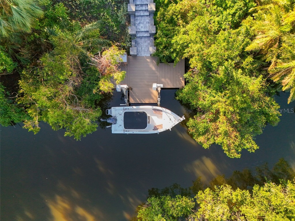 1899 Buccaneer Circle Sarasota FL 34231 A4629706 image55