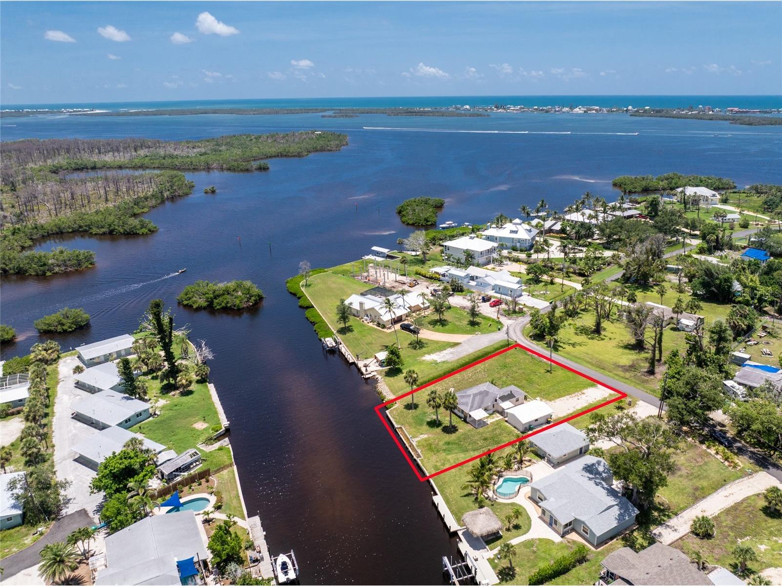 1899 Riverside Drive Englewood FL 34223 D6146887 image1