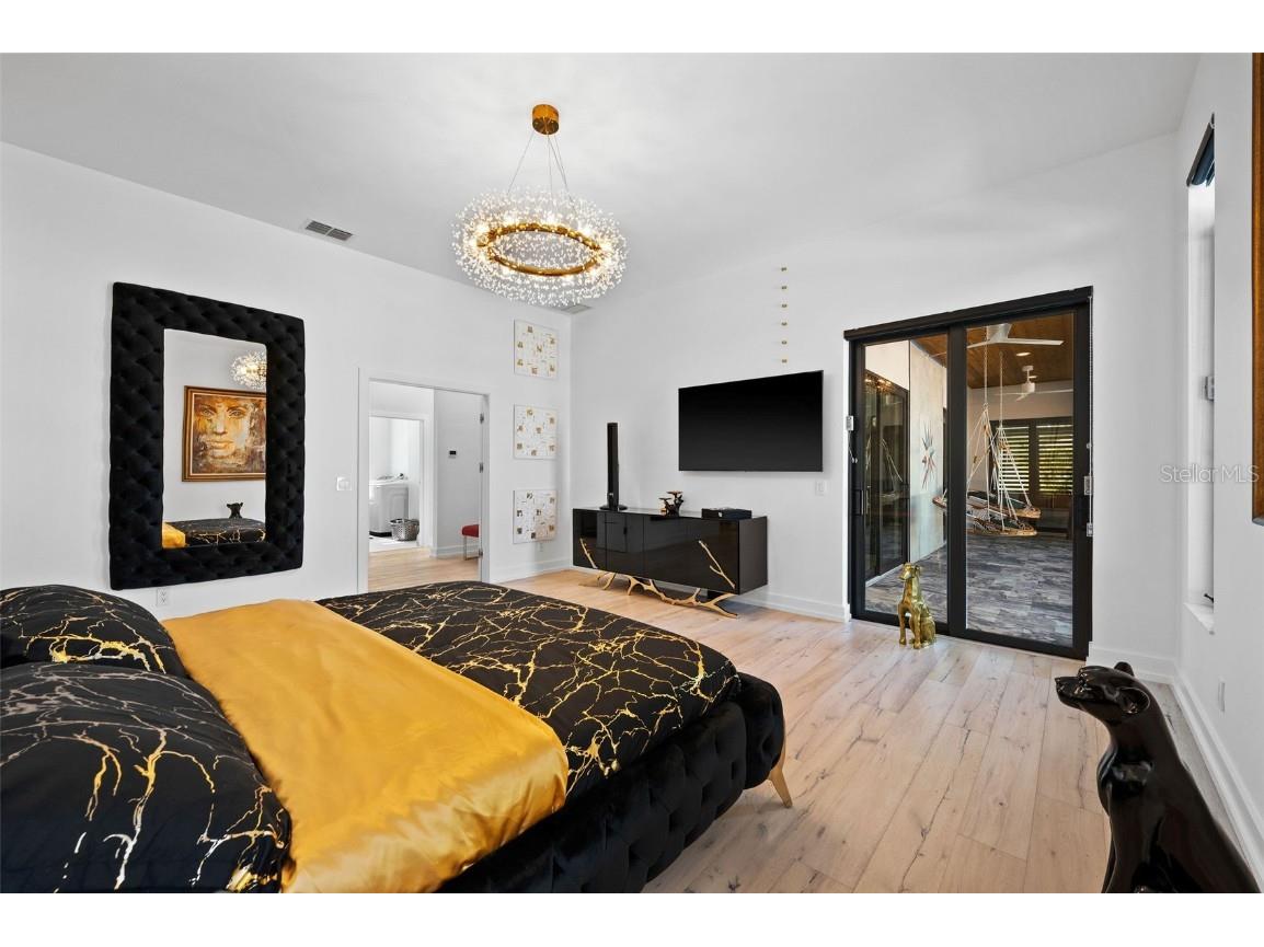 1899 Vamo Way Sarasota FL 34231 A4659122 image18