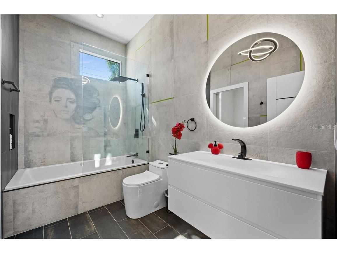 1899 Vamo Way Sarasota FL 34231 A4659122 image26