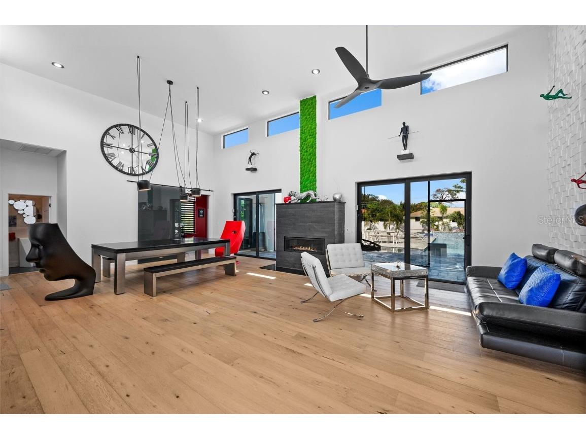 1899 Vamo Way Sarasota FL 34231 A4664293 image13