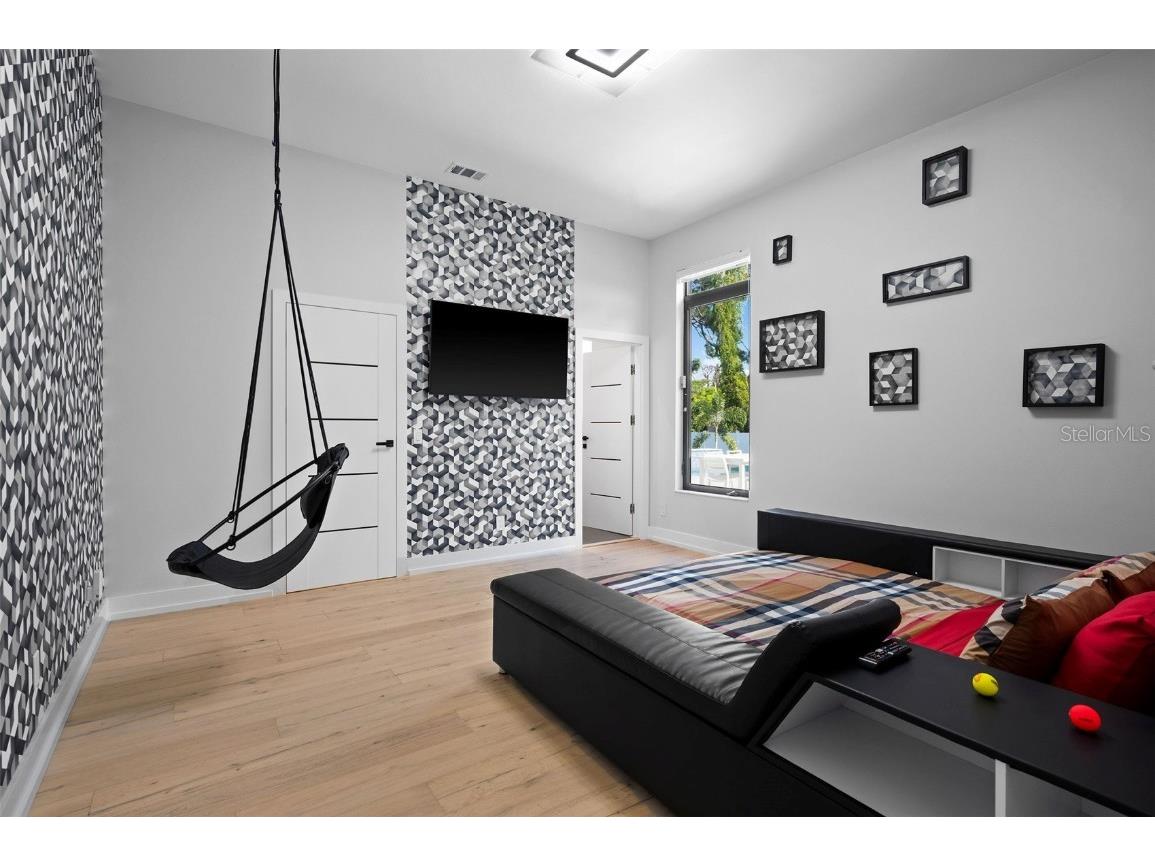 1899 Vamo Way Sarasota FL 34231 A4664293 image35