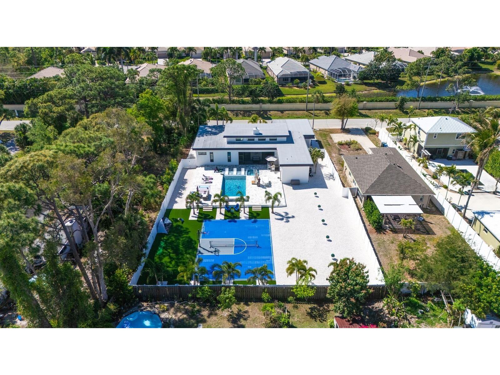 1899 Vamo Way Sarasota FL 34231 A4695686 image2