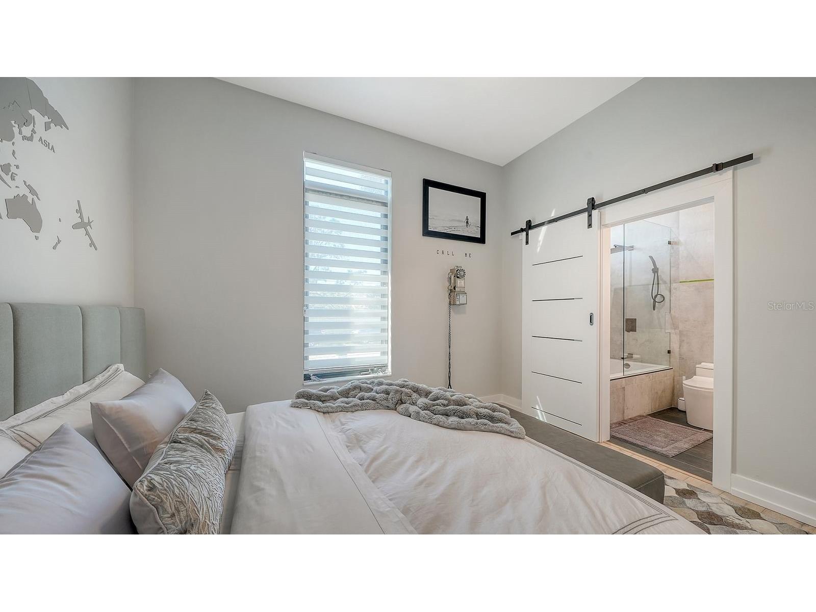 1899 Vamo Way Sarasota FL 34231 A4695686 image28