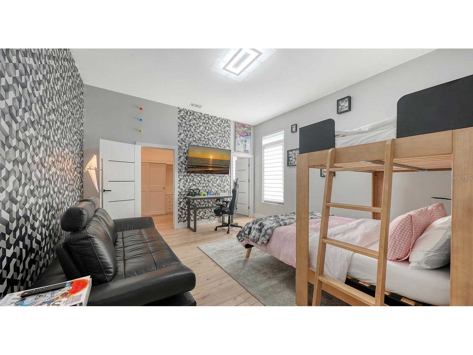 1899 Vamo Way Sarasota FL 34231 A4695686 image33