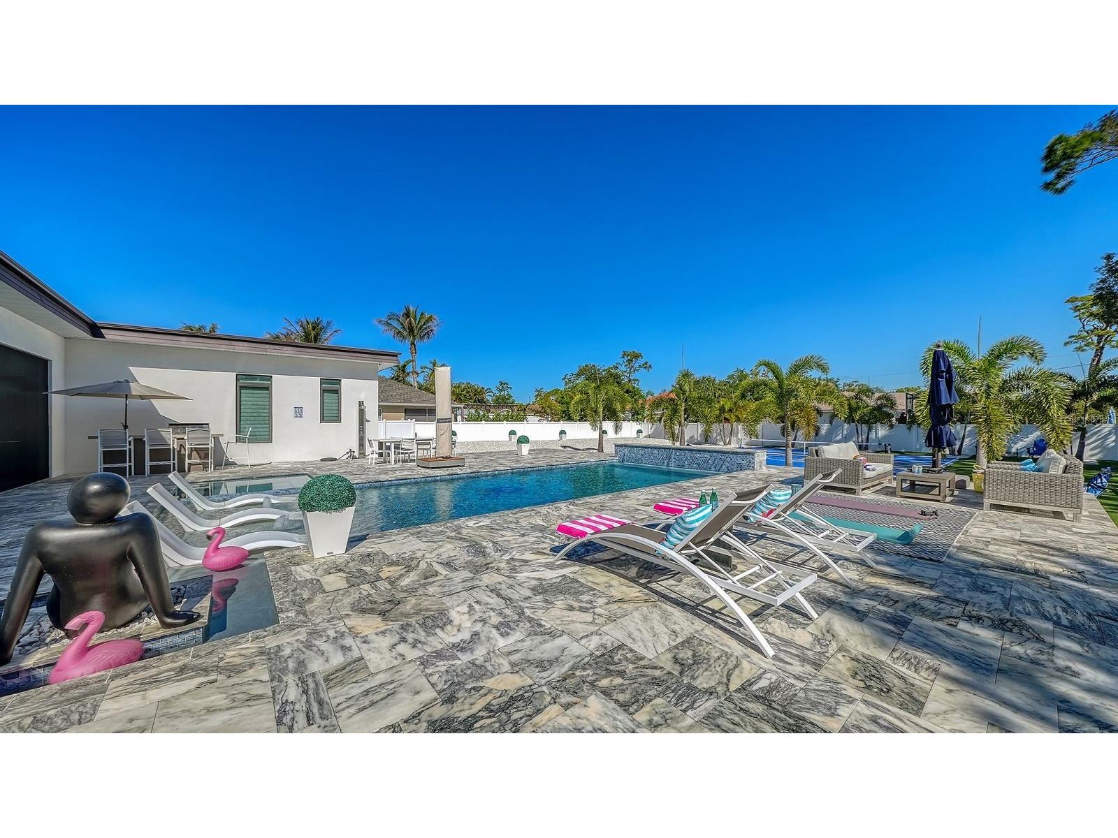 1899 Vamo Way Sarasota FL 34231 A4695686 image46