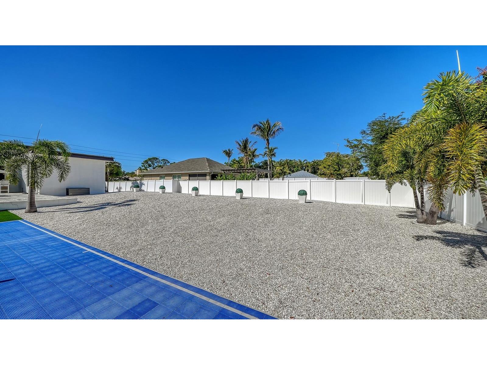 1899 Vamo Way Sarasota FL 34231 A4695686 image61