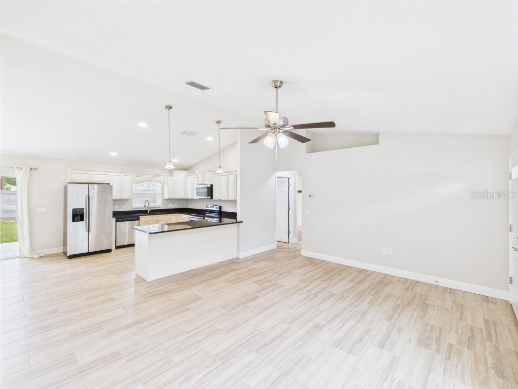 1899 W Oliver Drive Citrus Springs FL 34434 OM705027 image4