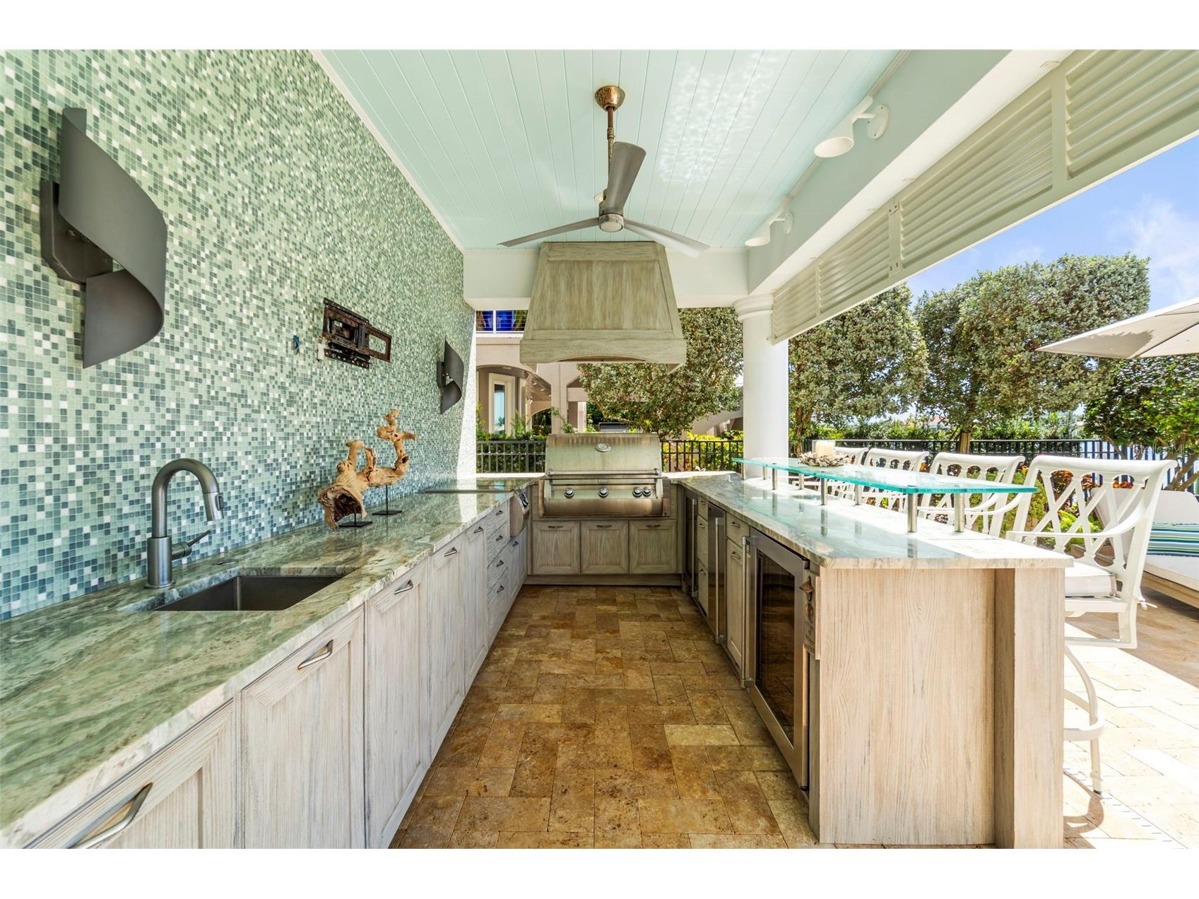 19 Bayfront Court S Saint Petersburg FL 33711 - MAXIMO CHANNEL TB8486101 image45