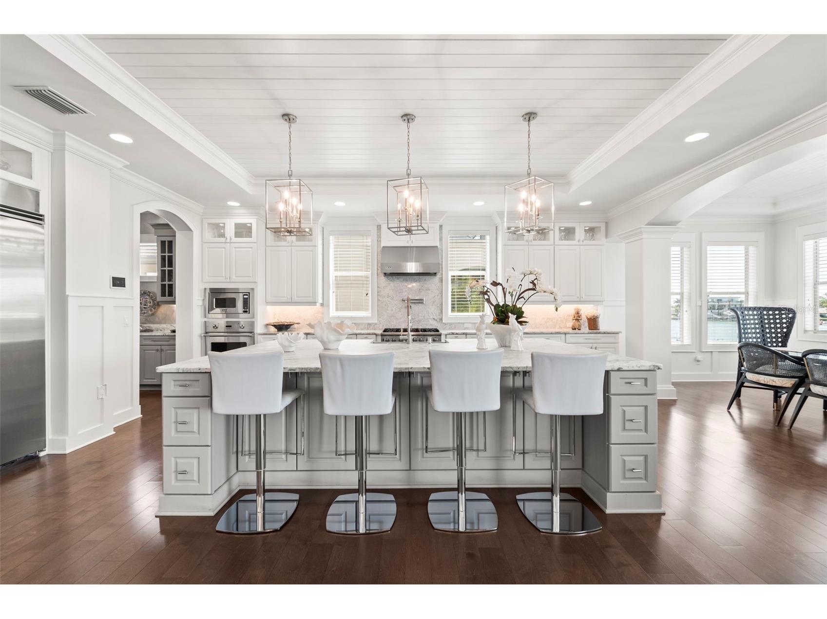 19 Bayfront Court S Saint Petersburg FL 33711 - MAXIMO CHANNEL TB8486101 image8